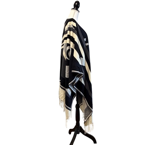 Emilio Pucci Firenze Geometric Pattern Cashmere Wool Shawl Cape Made in Italy - Picture 3 of 7